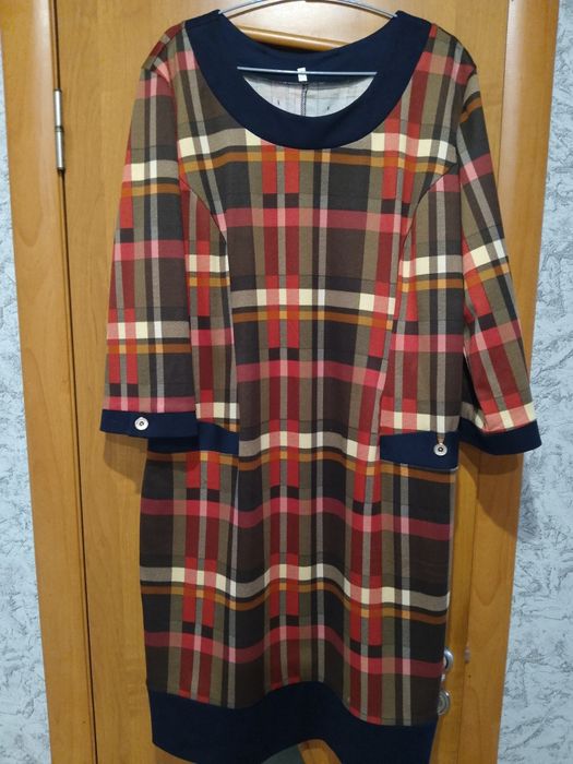 Жіноча     сукня