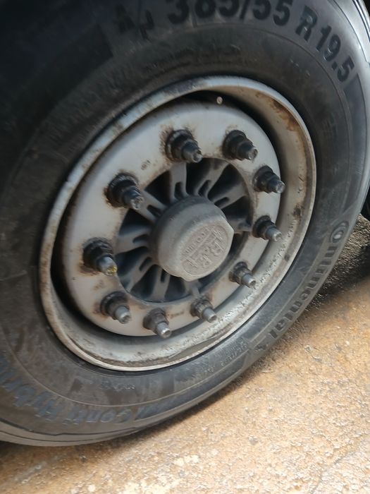 385/55/R19.5 opona z felga