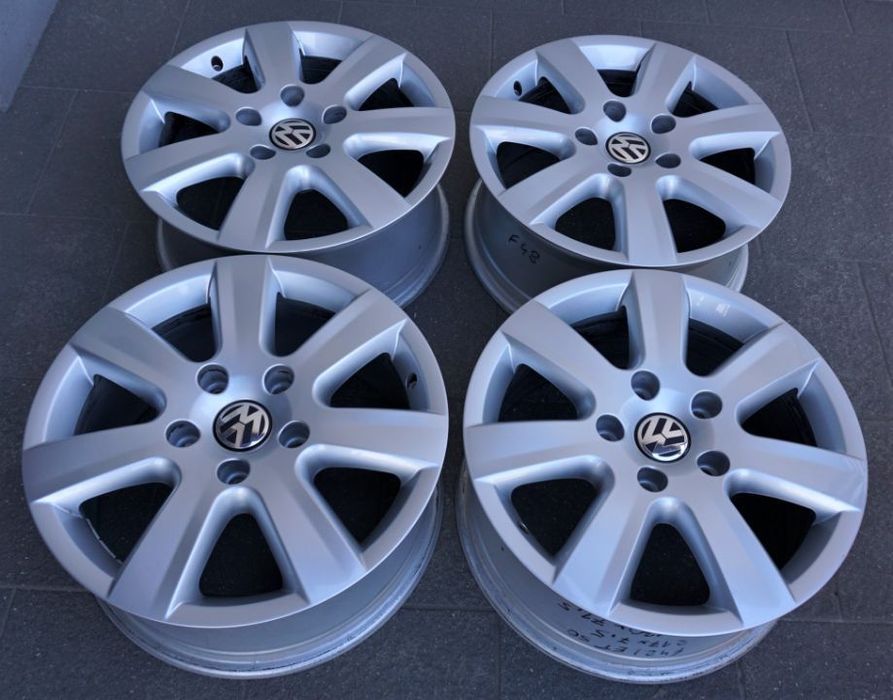 VW Porsche 17x7,5/5x130x71,5 ET50 F48