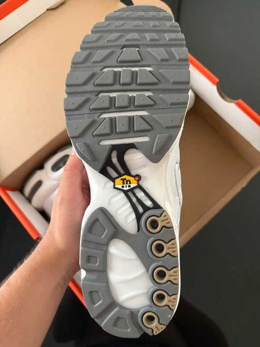 "Buty Trampki" Nike_Air_Max_Plus_TN_Triple_White R.38