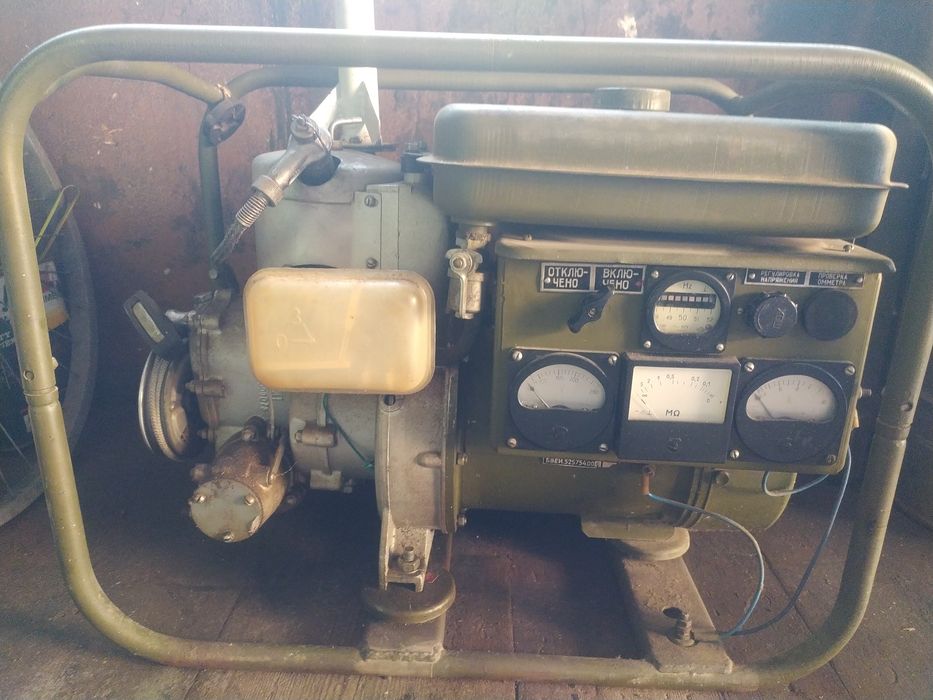 Продам генератор бензин