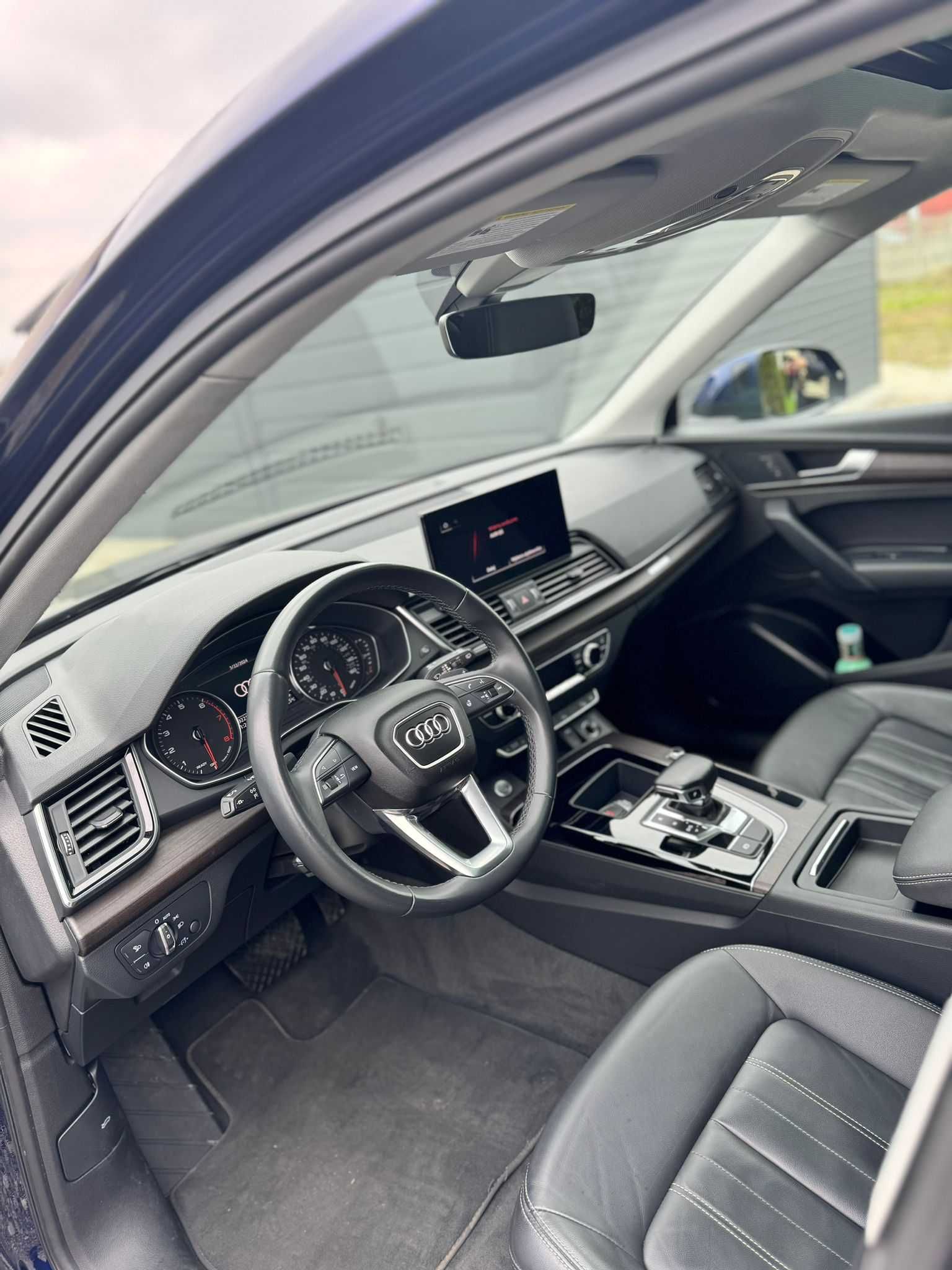 Wynajem Audi Q5 2021 2.0 TFSI 265KM - Wynajem DOBOWY