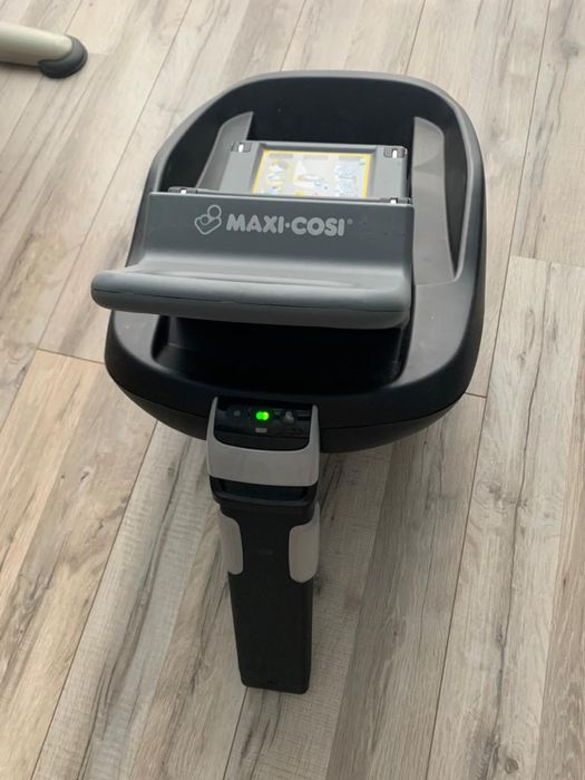 Maxi cosi cabrio + baza isofis maxi cosi