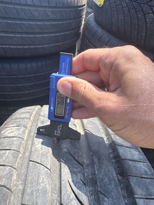 Шини 235/45 R18 Star Performer  літо 2 шт склад