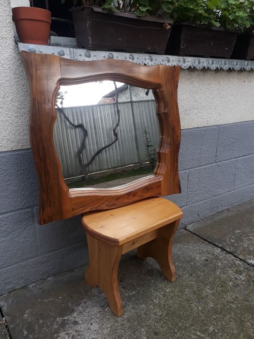 Продам стіл з табуретками