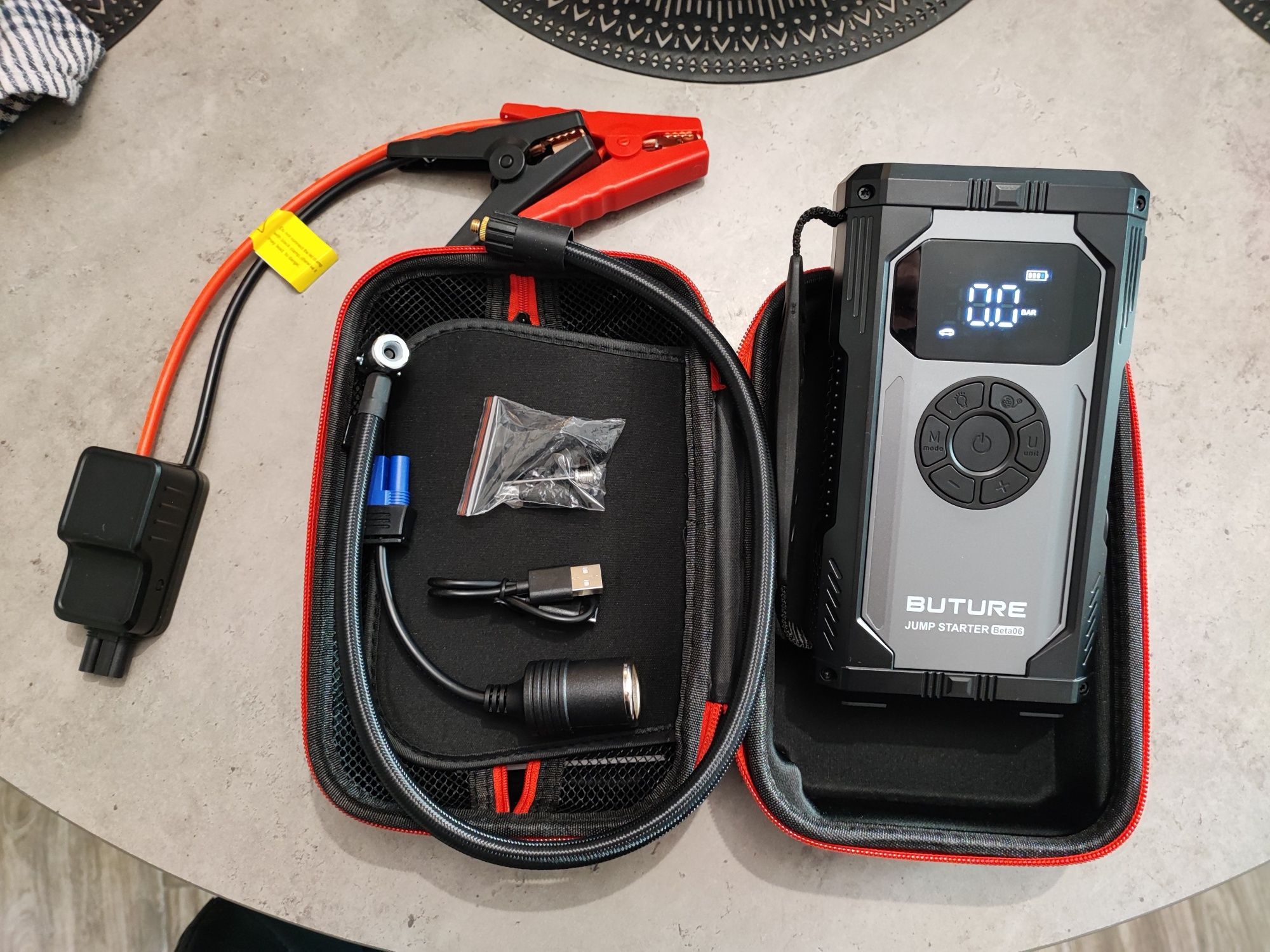 Potężny Jump Starter/power bank z rozruchem 4000A kompresor 150 PSI