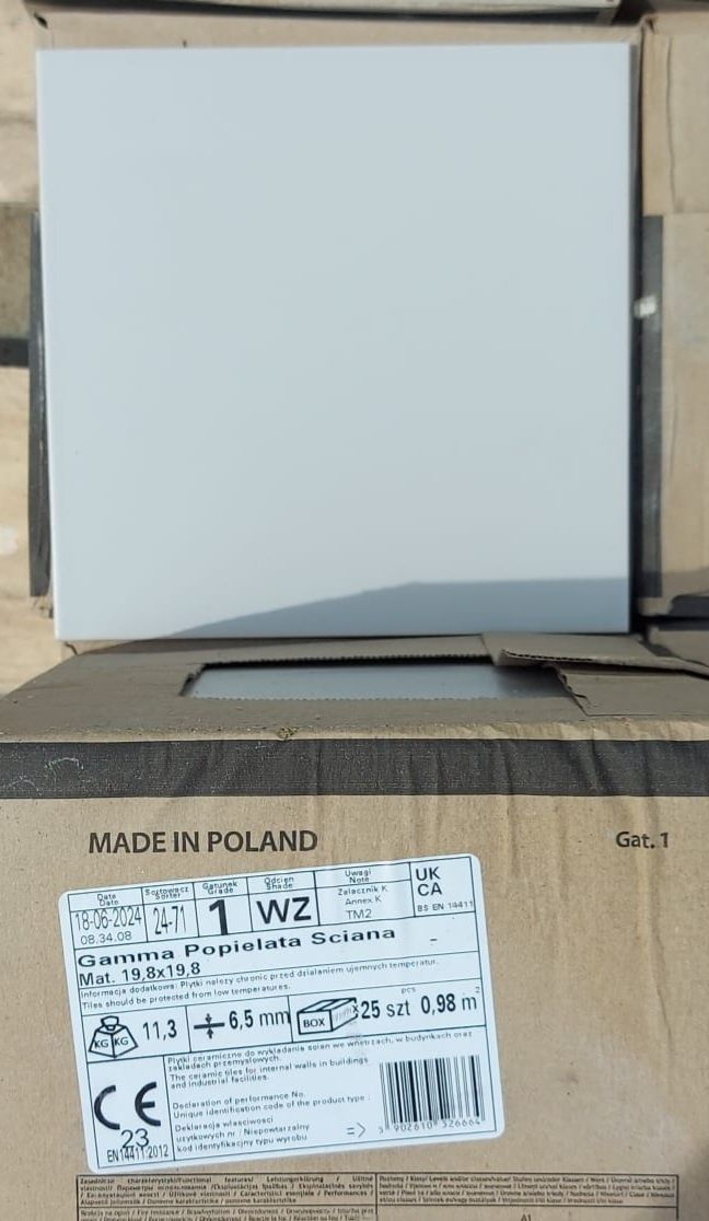 Płytka ścienna Paradyż Gamma popielata ściana mat. 19,8x19,8 cm