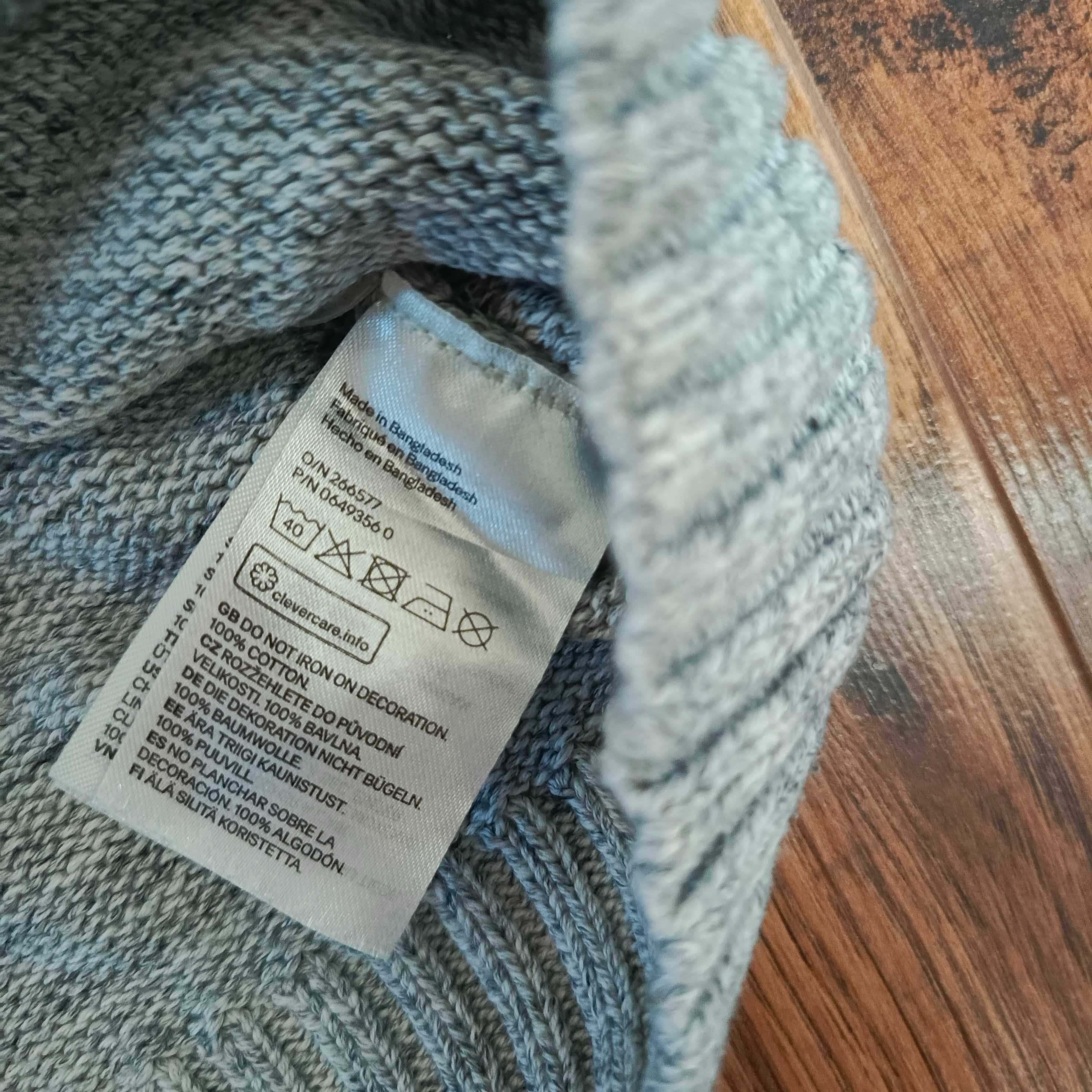 Śliczny sweter dla chłopca r.134/140 bawełna 100% jak NOWY