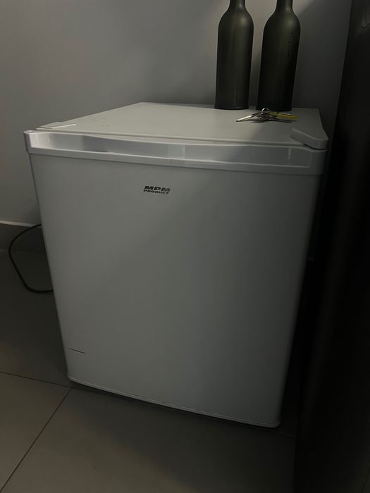 Sprzedam mała lodówka