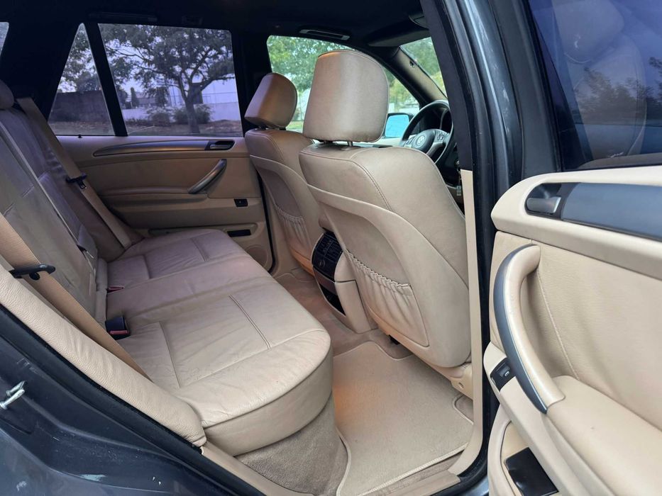 BMW X5 3.0 GPL 4x4 Caixa Manual