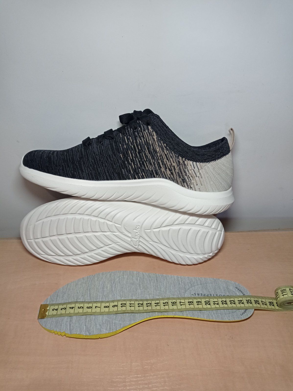 Кросівки Clarks Cloudsteppers 'Nova Glint'  39р.