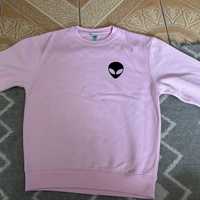 Różowa bluza z alienem tumblr