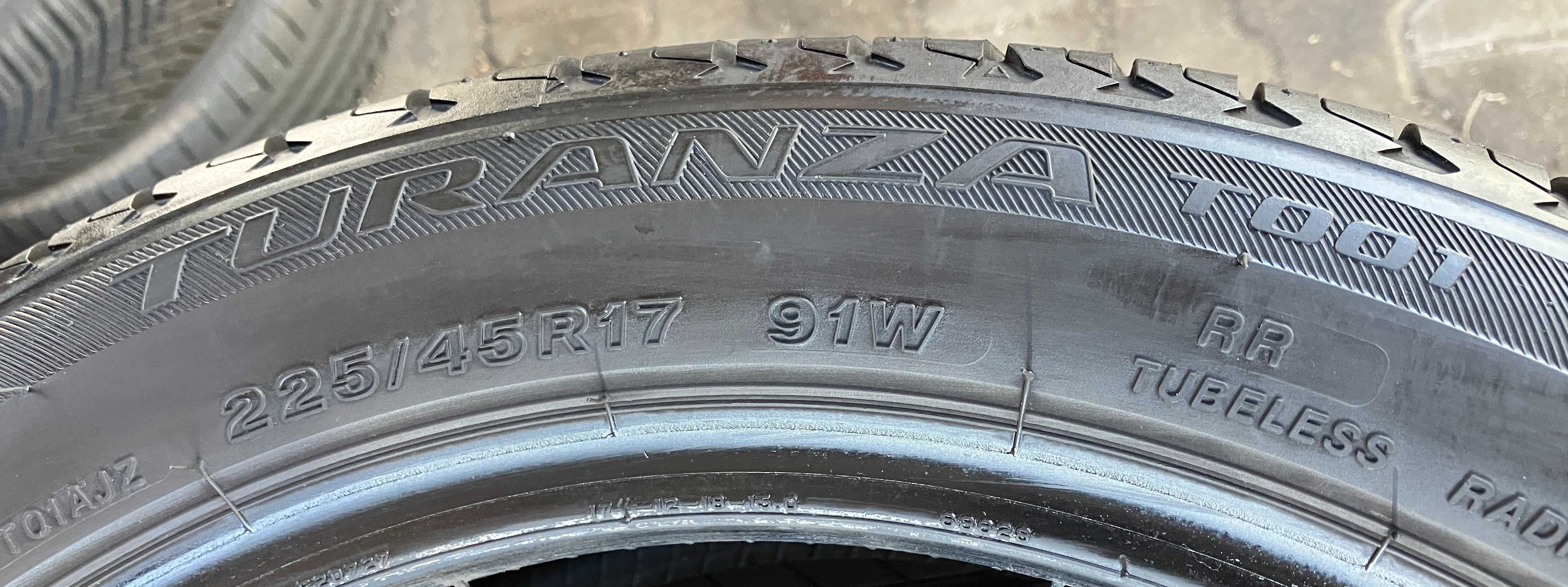 Bridgestone Turanza T001 225/45R17 2szt 2017r 2szt x 6,43mmn