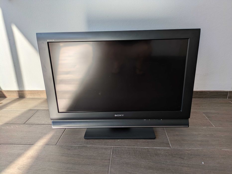 Televisão sony bravia + projetor
