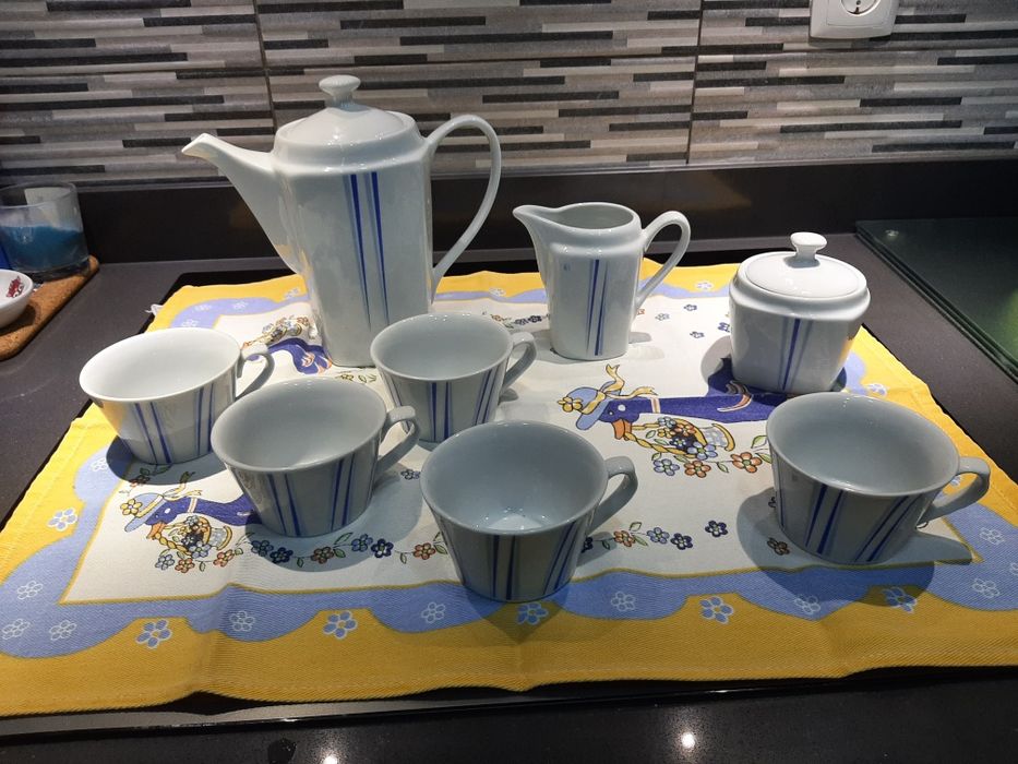 Vende se conjunto de chá