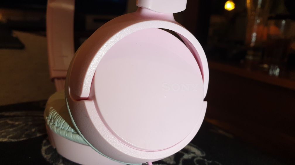 Słuchawki SONY z mikrofonem , różowe dla dziewczynki.