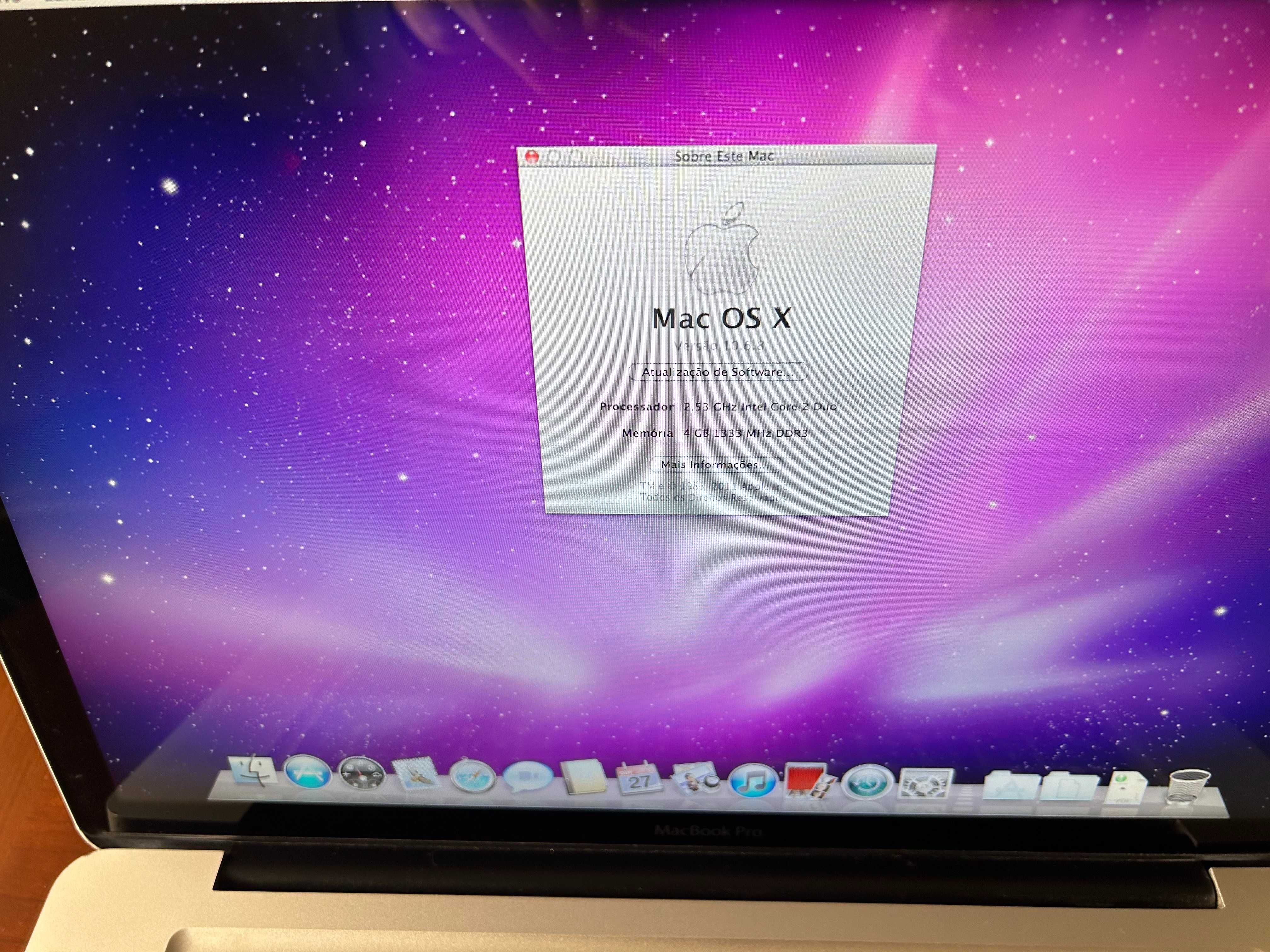 Macbook Pro 2009 C2D 4GB Mem 250GB HDD
