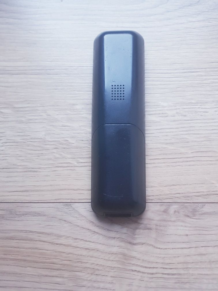 Telefon stacjonarny bezprzewodowy Philips SE1401B/53
SE1401B/53