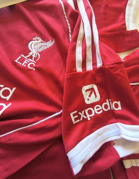 Camisola Liverpool criança