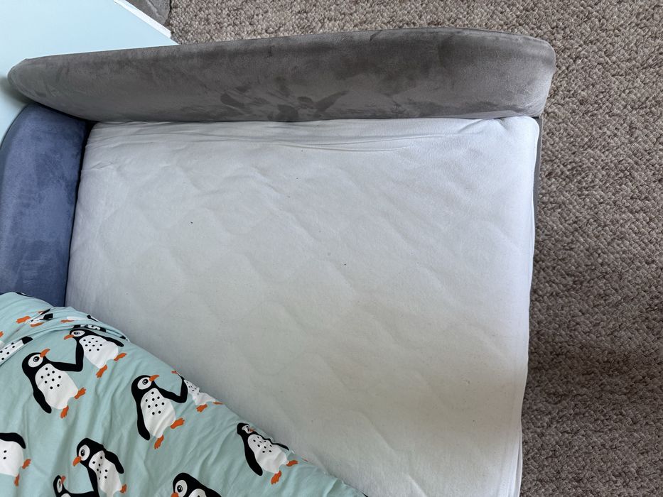 Lozko z nowym materacem pan materac 80x160 do pokoju dziciecego