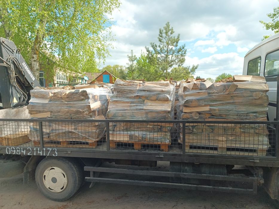Продаж дров дубові дрова дуб дрова на піддонах