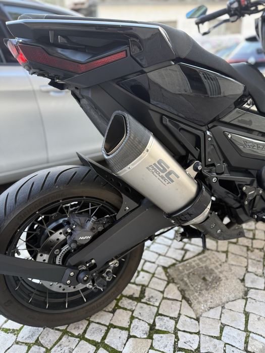 Honda xadv 750 muitos extras