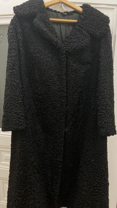 Продам шубу із каракуля гарної якості