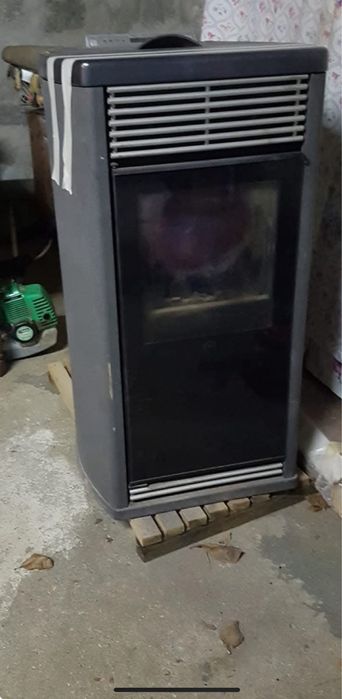 Salamandra a pellets