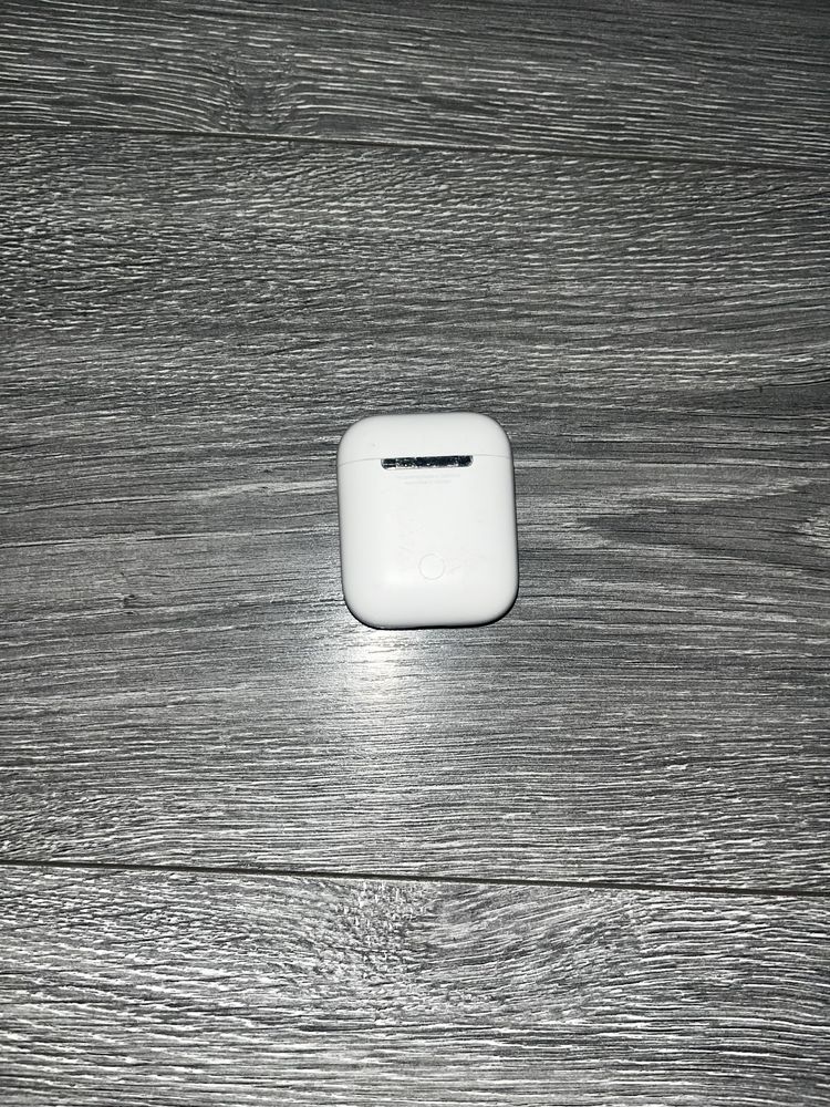 Apple airpods 2.