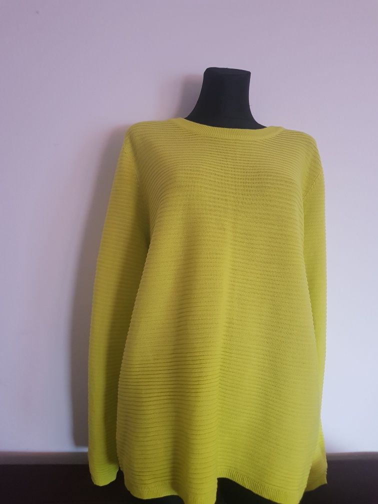 Neonowy sweter damski marki Janina rozmiar 4XL