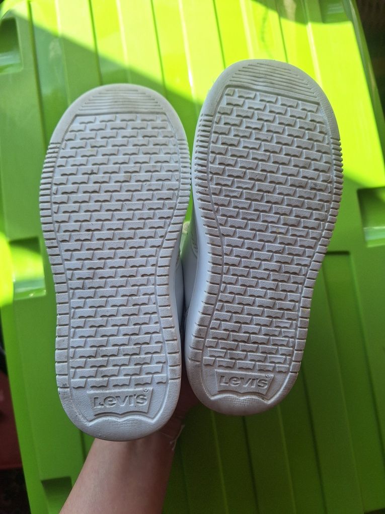 Buty levis rozmiar 28