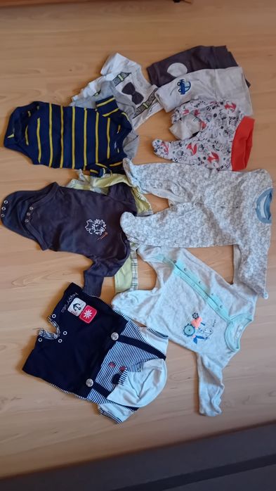 Zestaw ubrań dla chłopca 50-56