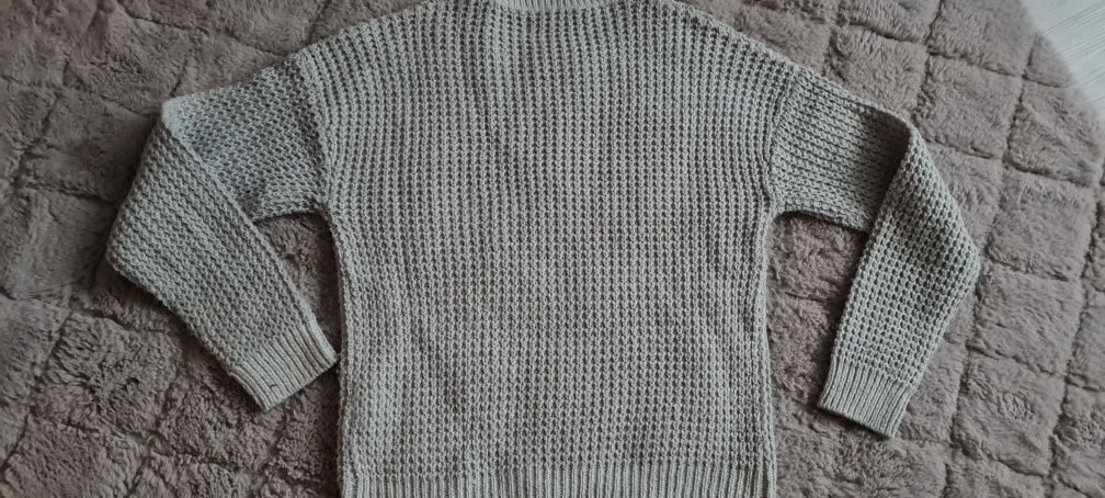 Sweterek kotek rozm.146/152