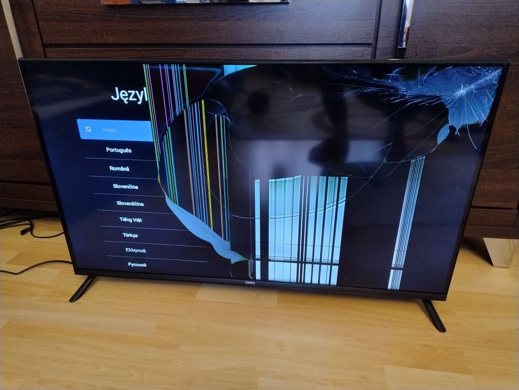 TV CHIQ 40" L40G7l  Full HD Smart TV WiFi CZĘŚCI