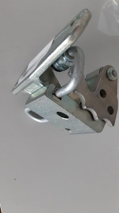 Петля Фольксваген т5 т6 т6.1 vw t5 t5GP t6 multivan дверна петля