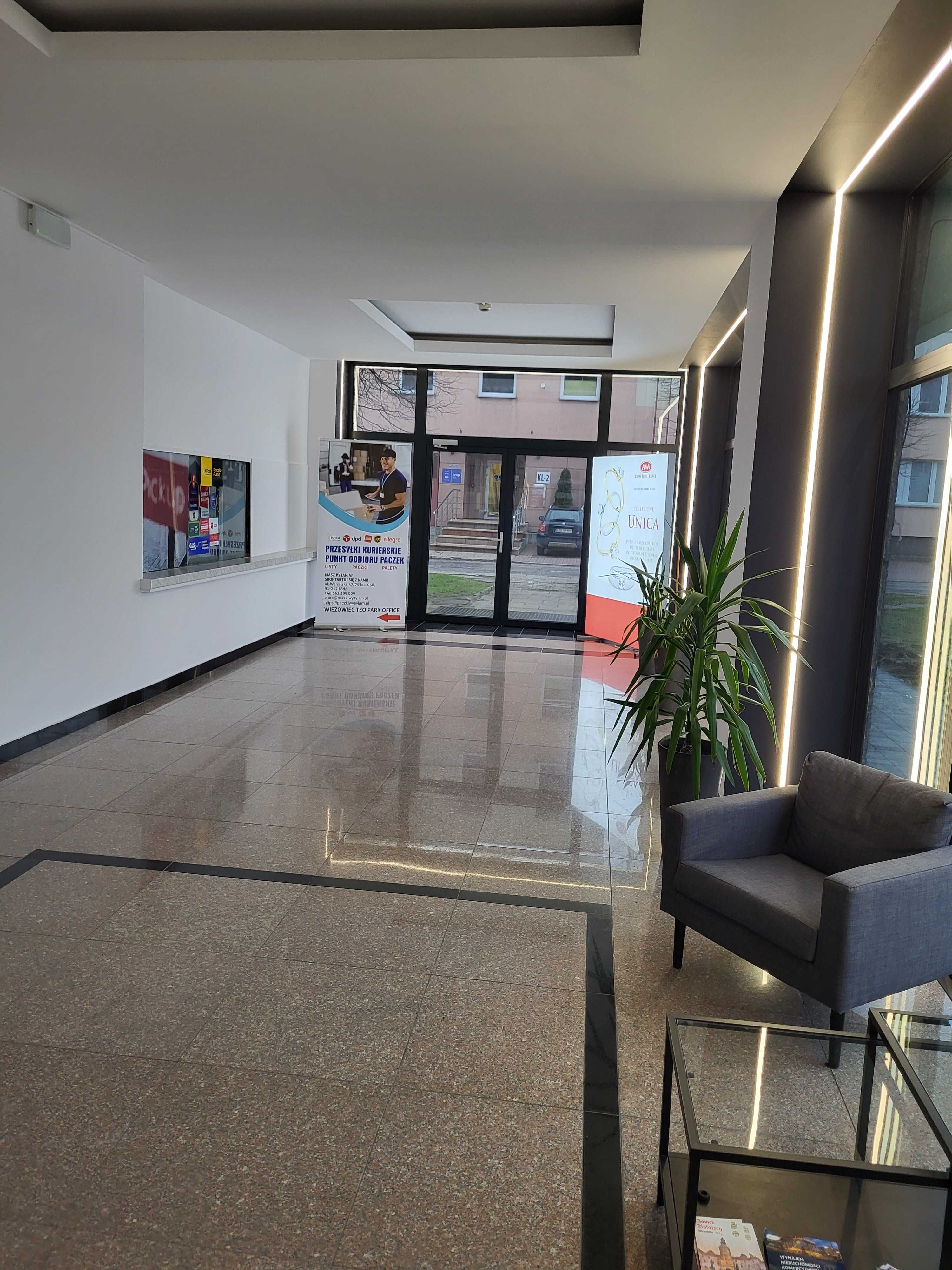 Wyremontowany lokal biurowy 20 m² na ulicy Wersalskiej