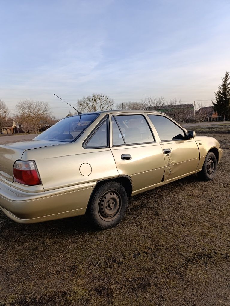 Продам Daewoo Nexia 1.5