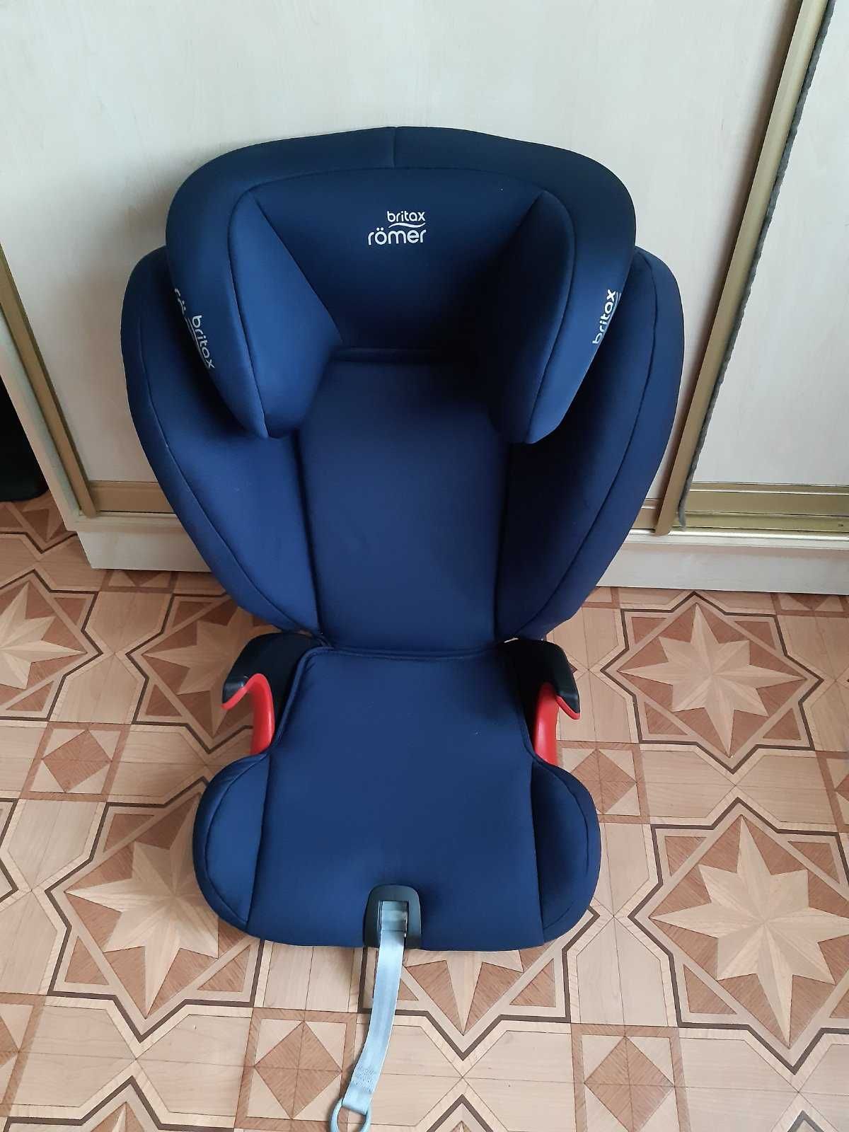 Автокрісло Britax Römer KIDFIX SL BLACK SERIES (Moonlight Blue)