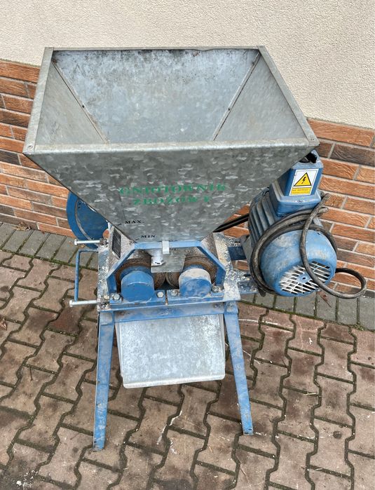 Gniotownik, zgniatacz ziarna, srutownik walcowy