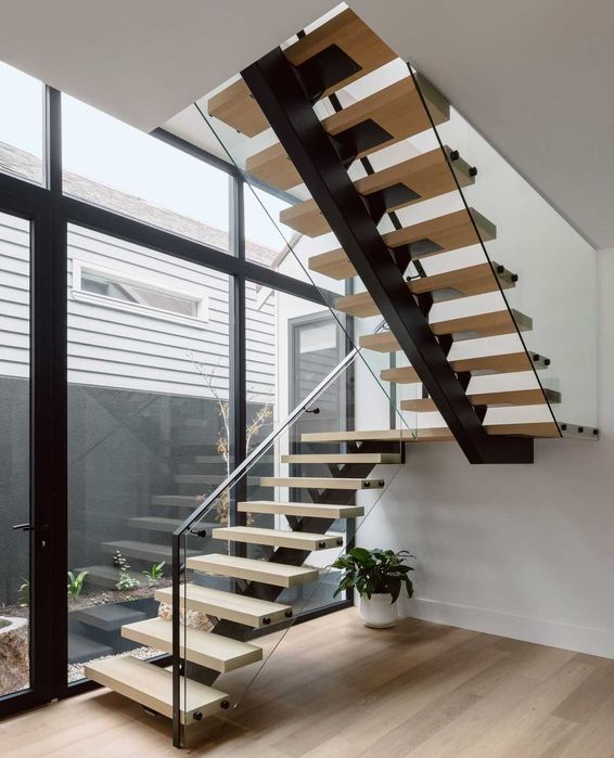 Schody dębowe, konstrukcja stalowa LOFT