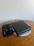 PlayStation 4 Slim 1TB