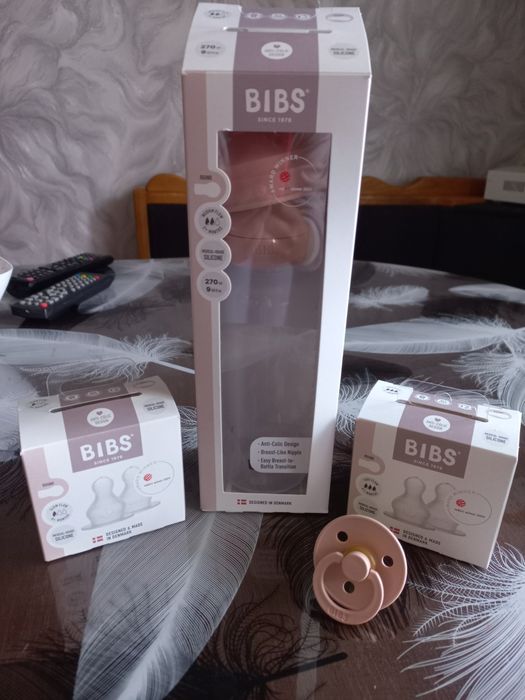 Пляшечка дитяча з сосками