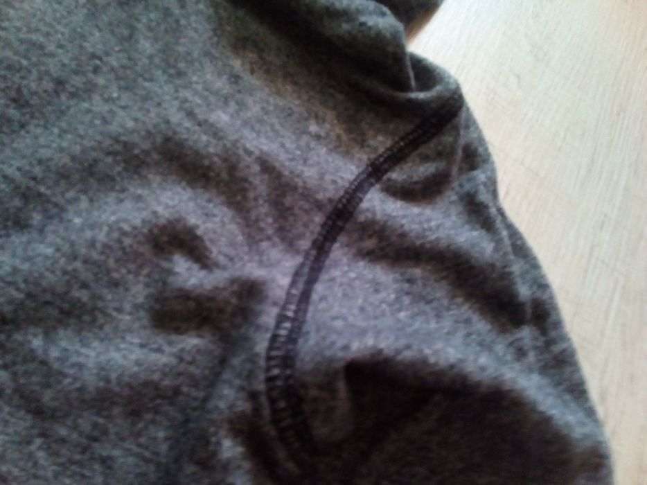 bluza z kapturem 116 siwy z czarnymi łatkami na łokciach