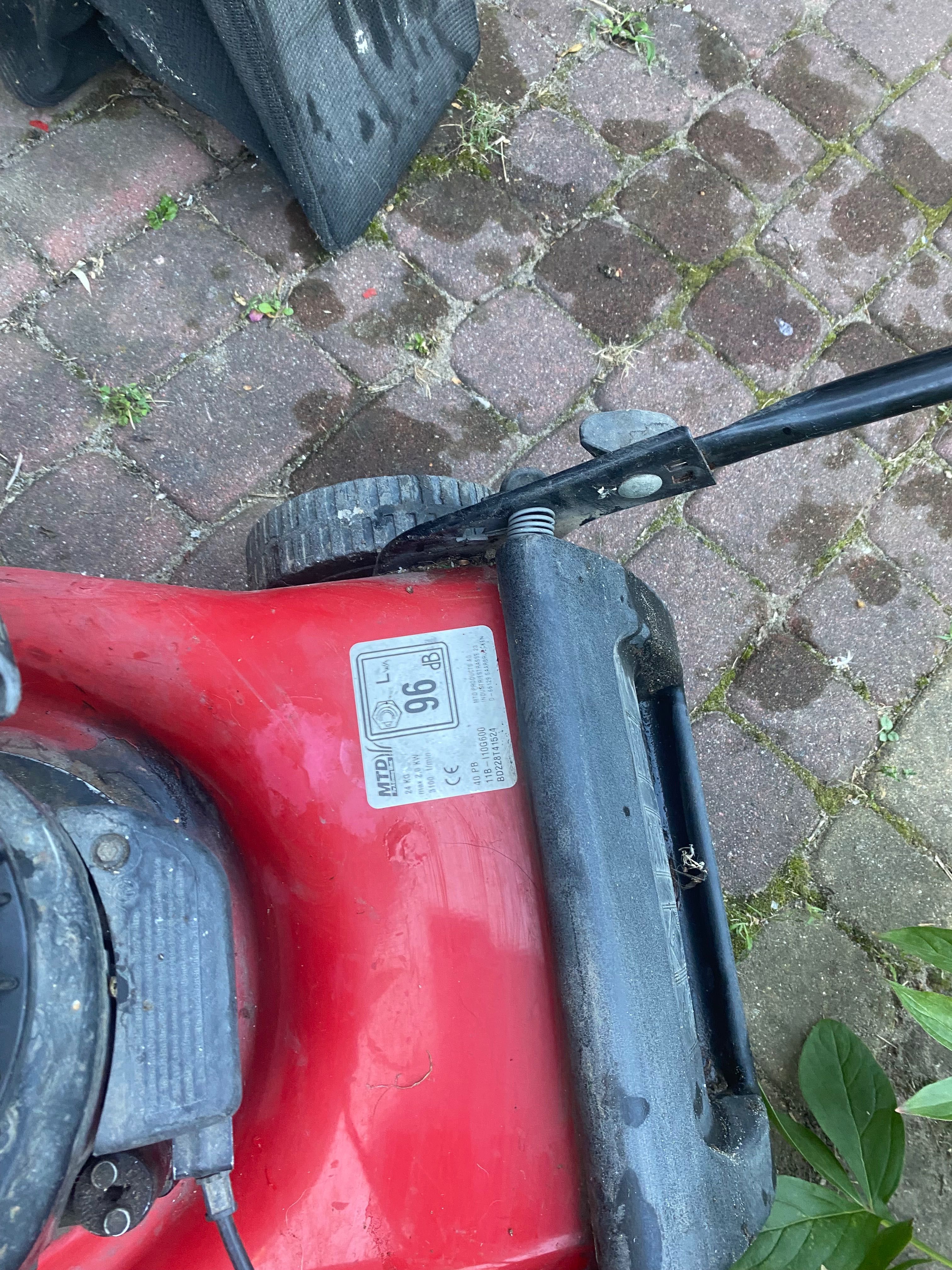 Kosiarka spalinowa briggs and stratton