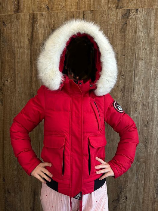 Жіноча куртка SuperDry S