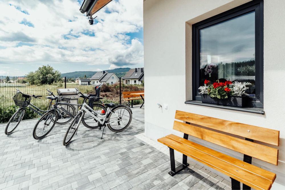Domek w lesie Dom w górach domek nad Jezioram