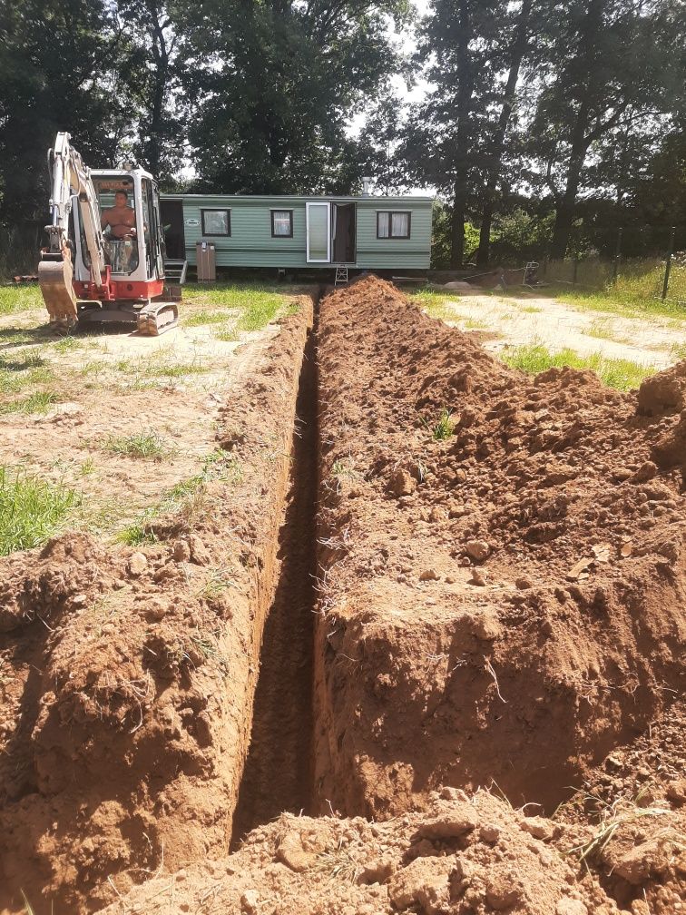 USŁUGI MINIKOPARKĄ  wywrotka 3.5 t odwodnienia przyłącza drenaż