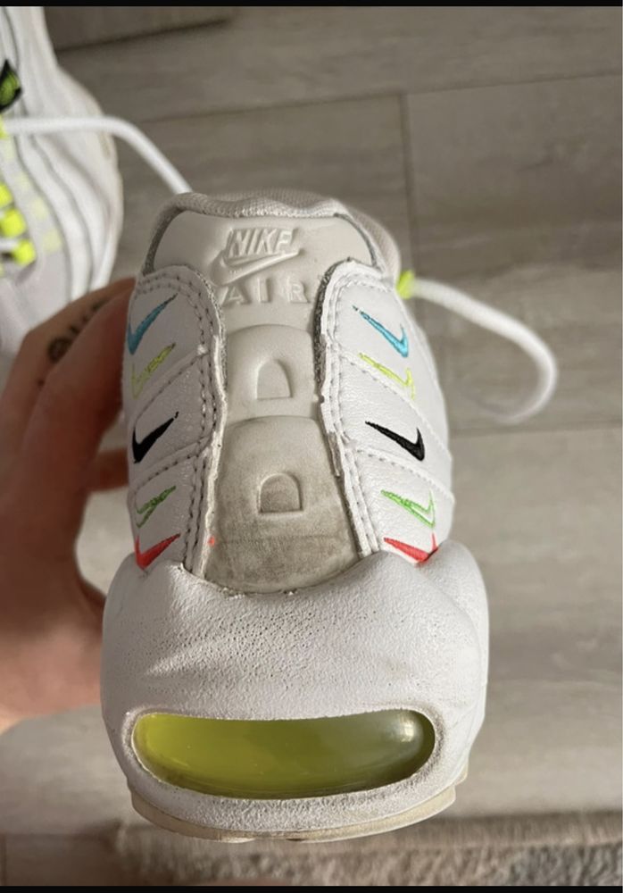 Nike Air Max 95 World Wide