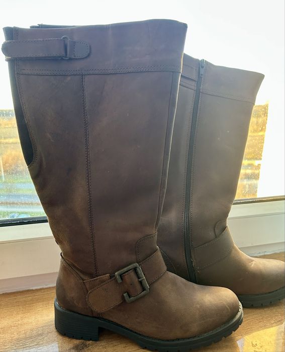 Damskue skórzane oficerki