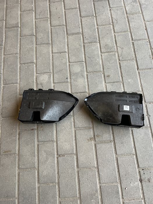Накладки заднього бампера Mercedes EQE Amg